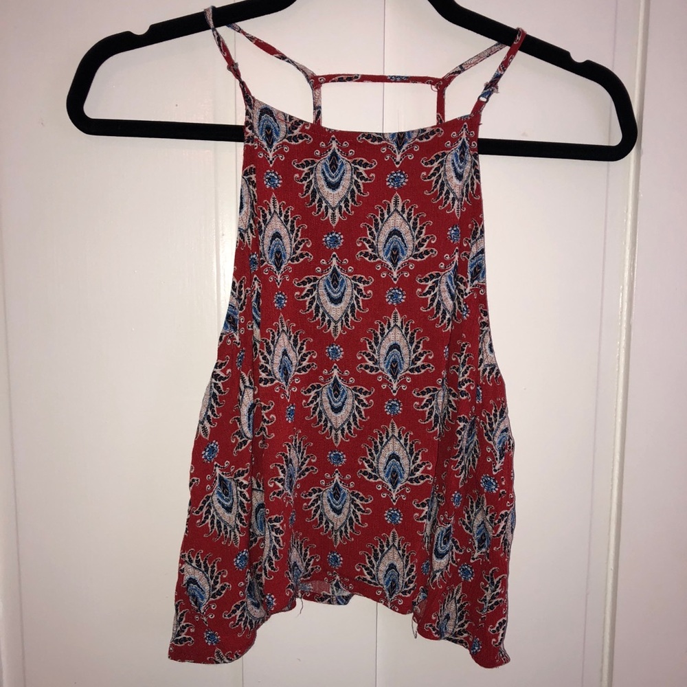 Cropped flowy tank top